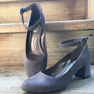 Bandolino steel gray suede odear pump ankle strap